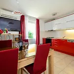 Apartman Vala - With Boat Mooring