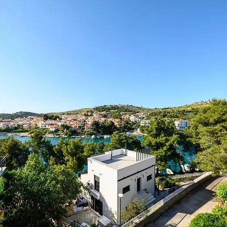 Apartament Vala - With Boat Mooring