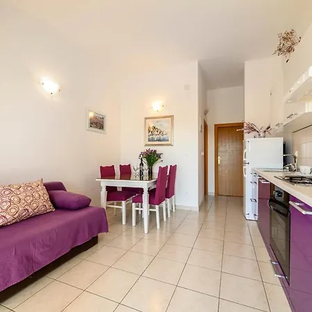 Vala - With Boat Mooring *