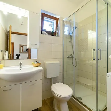 Vala - With Boat Mooring *