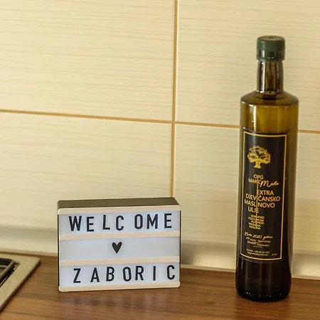 Vala - With Boat Mooring *