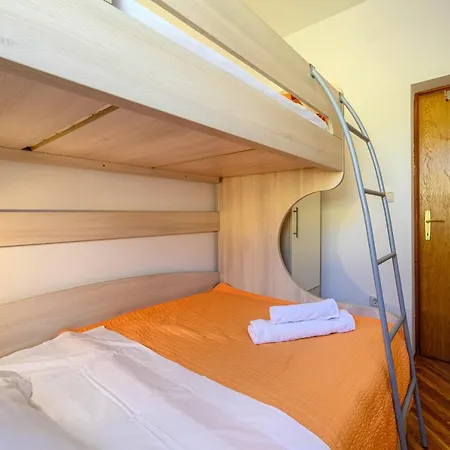 Vala - With Boat Mooring Žaborić