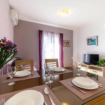 Vala - With Boat Mooring Apartment Zaboric