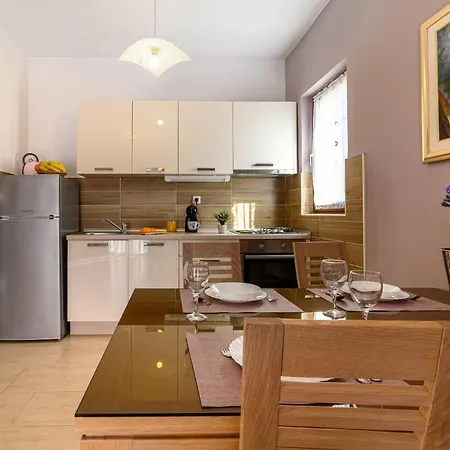 Vala - With Boat Mooring