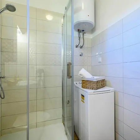 Vala - With Boat Mooring Žaborić