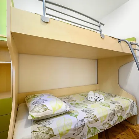 Apartament Vala - With Boat Mooring