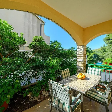 Vala - With Boat Mooring Zaboric