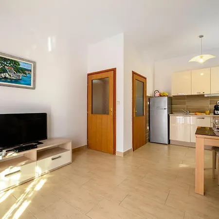 Vala - With Boat Mooring *