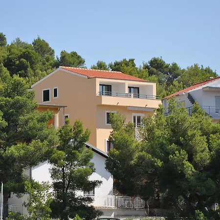 Apartment Vala - With Boat Mooring Zaboric