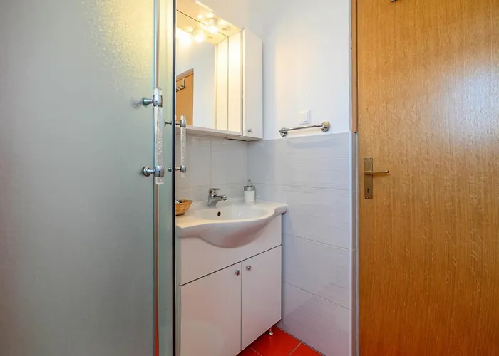 Vala - With Boat Mooring Appartement *