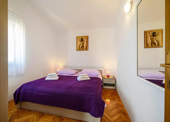 Vala - With Boat Mooring * Žaborić