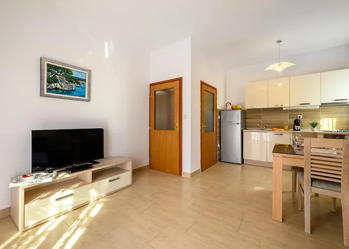 Vala - With Boat Mooring *